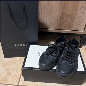 Black Gucci Women’s shoes